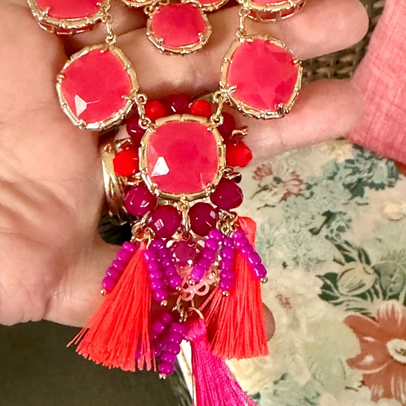 LILLY PULITZER NECKLACE 🩷 NWT HOT PINK Double Strand 🩷  BOHO Tassel BEADED… - Picture 14 of 16